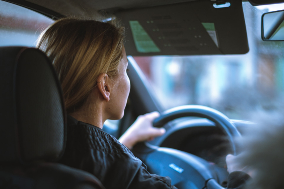 Woman driving car to illustrate new matchmaking tactic