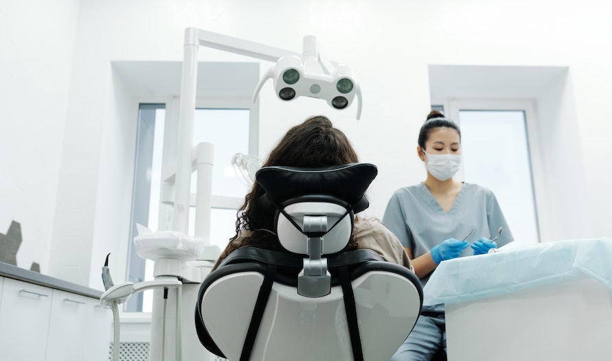 Matchmaking services for dental clinic workers